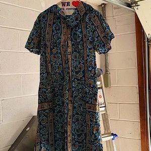 Womens zipper up house coat size 22 bust